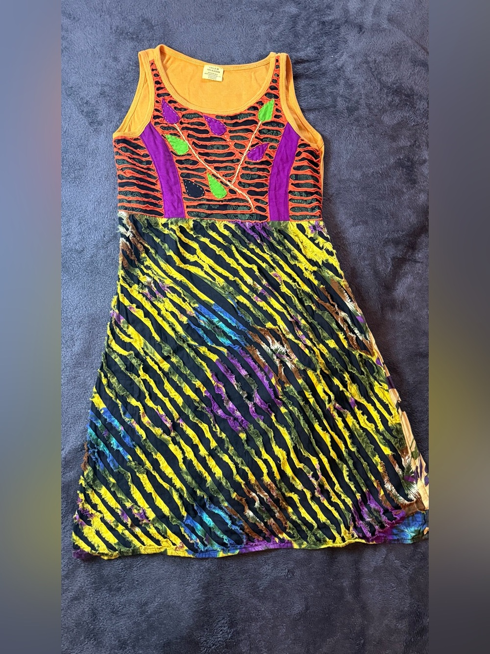 New! new!!! Women’s Multicolor Midi Dress - Vibrant Pattern